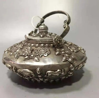 Chinese White copper twelve zodiac teapot crafts statue