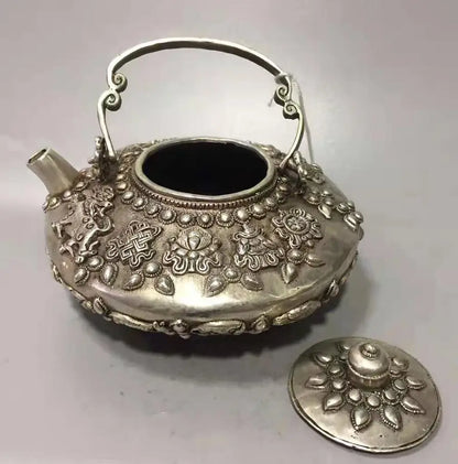 Chinese White copper twelve zodiac teapot crafts statue