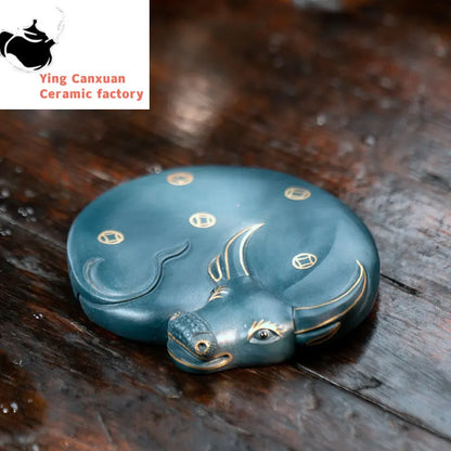 Chinese Yixing Boutique Purple Clay Tea Pet Cattle Statue Ornaments Handmade Sculpture Lucky Tea Figurine Art Tea Set Decoration