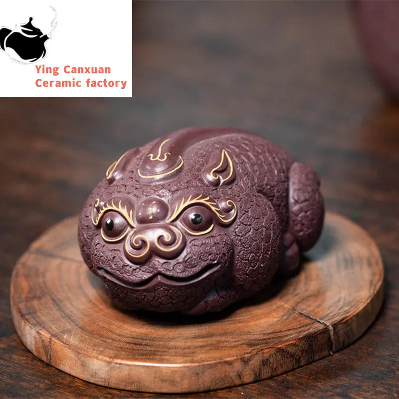 Chinese Yixing Handmade Purple Clay Tea Pet Lucky Animal Statue Ornaments Tea Figurine Desktop Crafts Home Tea Set Decoration