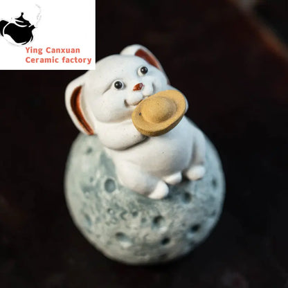 Chinese Yixing Handmade Sculpture Purple Clay Tea Pet Moon Rabbit Model Ornaments Tea Figurine Crafts Zisha Tea Set Decoration