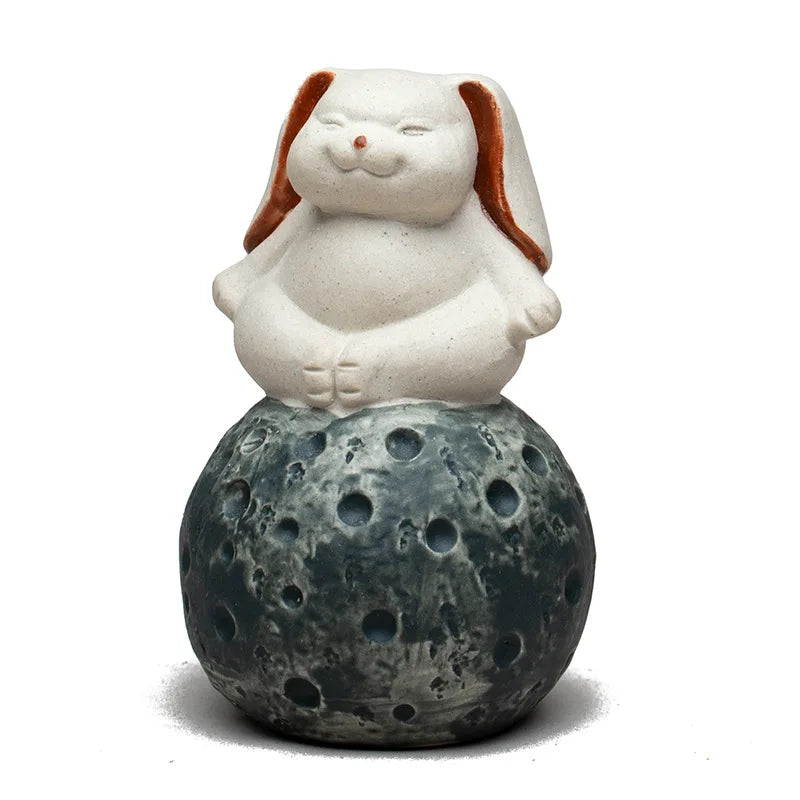 Chinese Yixing Handmade Sculpture Purple Clay Tea Pet Moon Rabbit Model Ornaments Tea Figurine Crafts Zisha Tea Set Decoration