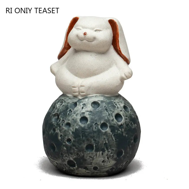 Chinese Yixing Handmade Sculpture Purple Clay Tea Pet Moon Rabbit Model Ornaments Tea Figurine Crafts Zisha Tea Set Decoration