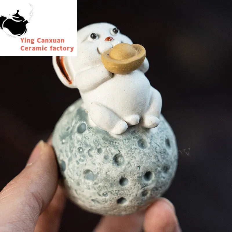 Chinese Yixing Handmade Sculpture Purple Clay Tea Pet Moon Rabbit Model Ornaments Tea Figurine Crafts Zisha Tea Set Decoration