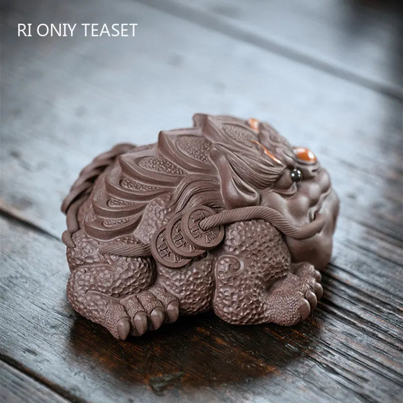 Chinese Yixing High-end Purple Clay Tea Pet Handmade Lucky Golden Toad Statue Ornaments Tea Figurine Zisha Tea Set Decoration