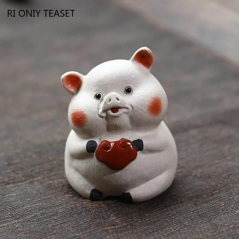 Chinese Yixing Purple Clay Tea Pet Cute Pig Statue Figure Ornaments Desktop Handmade Sculpture Crafts Zisha Tea Set Decoration