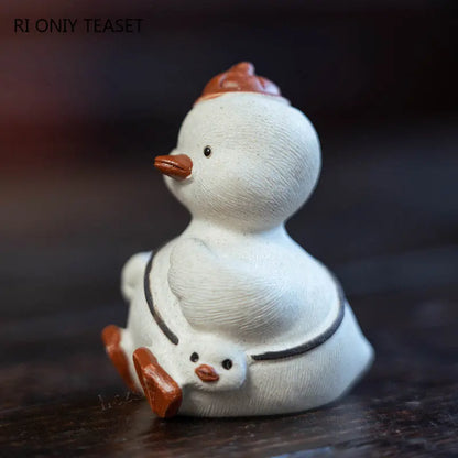 Chinese Yixing Purple Clay Tea Pet Handmade Sculpture Lovely Duck Statue Ornaments Tea Figurine Crafts Zisha Tea Set Decoration