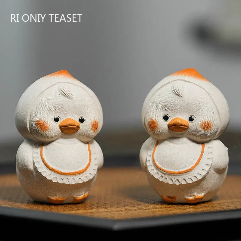 Chinese Yixing Purple Clay Tea Pet Little Yellow Duck Statue Ornaments Tea Figurine Handmade Zisha Sculpture Tea Set Decoration