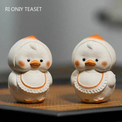 Chinese Yixing Purple Clay Tea Pet Little Yellow Duck Statue Ornaments Tea Figurine Handmade Zisha Sculpture Tea Set Decoration