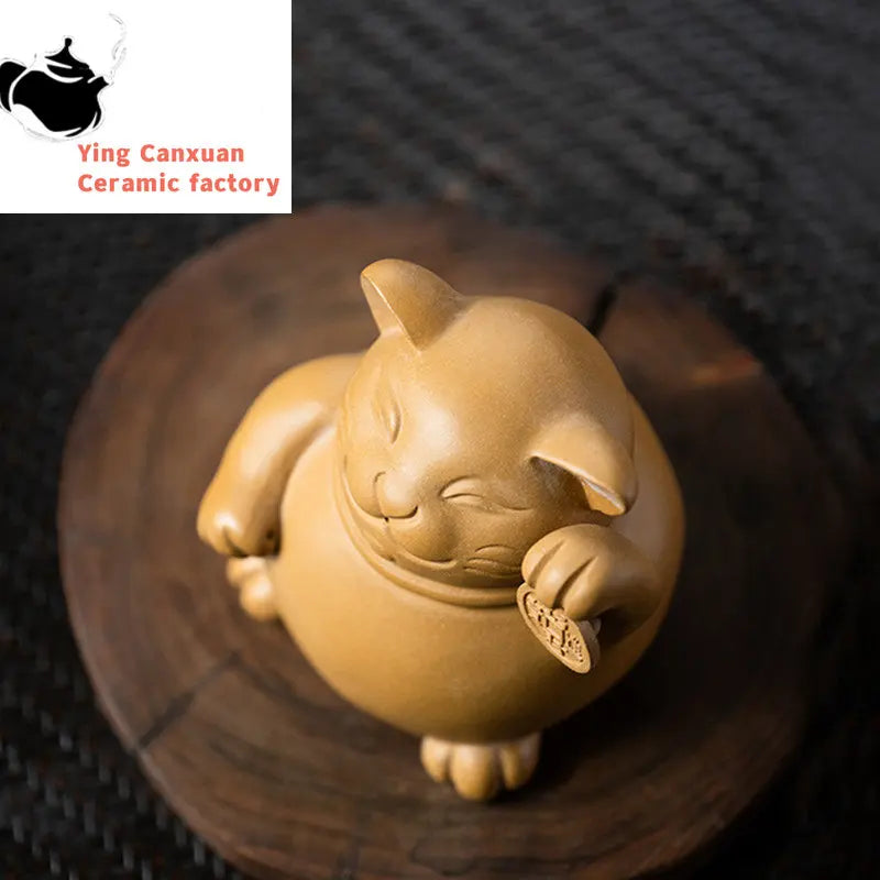 Chinese Yixing Purple Clay Tea Pet Lucky Fortune Cat Ornaments Animal Tea Figurine Crafts Handmade Sculpture Tea Set Decoration