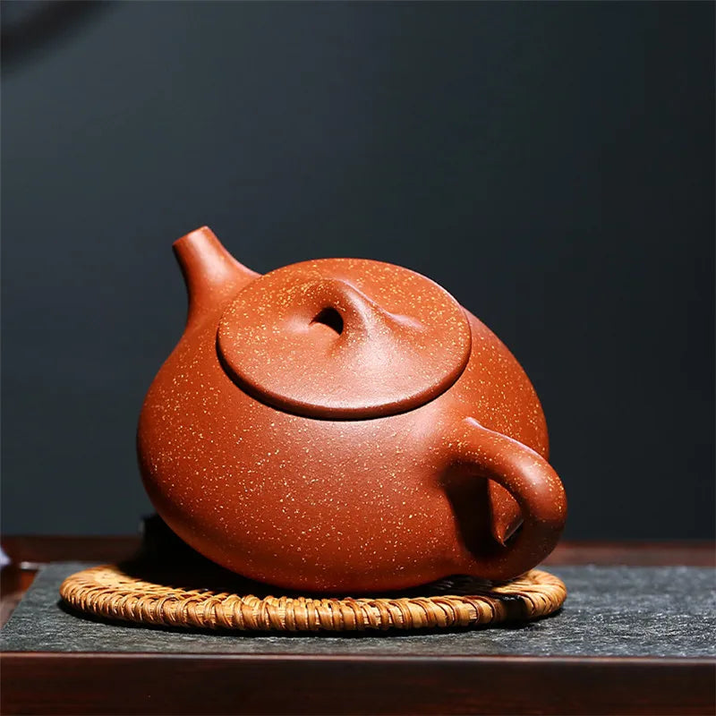 Chinese Yixing Teapots Purple Clay High-end Zisha Kung Fu Teaware Tea Kettles Handmade Customized Pottery Tea Pot Set