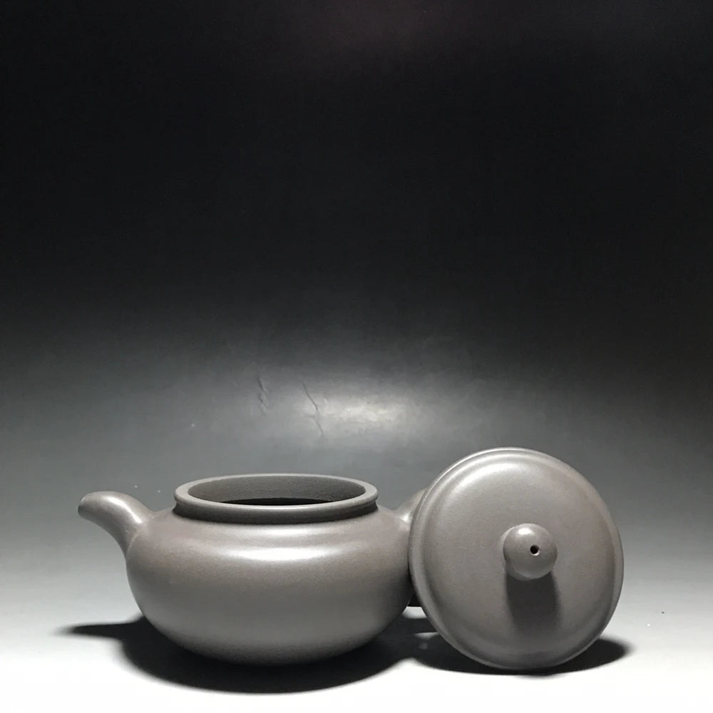 Chinese Yixing Zisha Clay Teapot  Antique style Pot 300ml