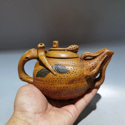 Chinese Yixing Zisha Clay Teapot  Bergamot Pot Qianlong reign of the Qing Dynasty 280ml