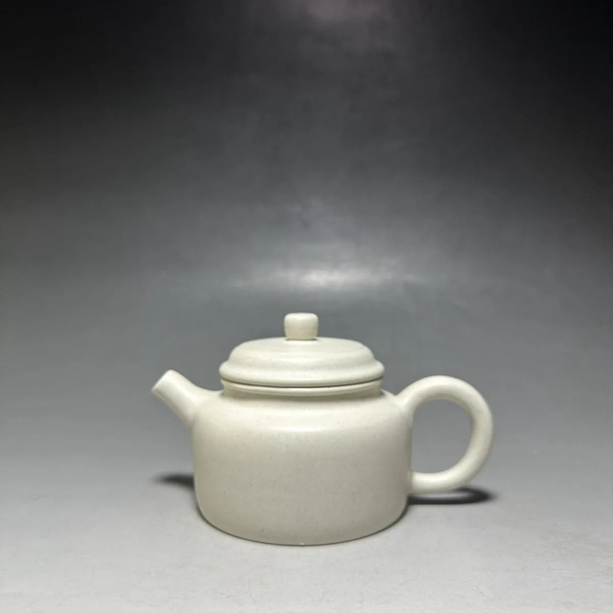 Chinese Yixing Zisha Clay Teapot  Dezhong Pot Fang Kaiming 230ml