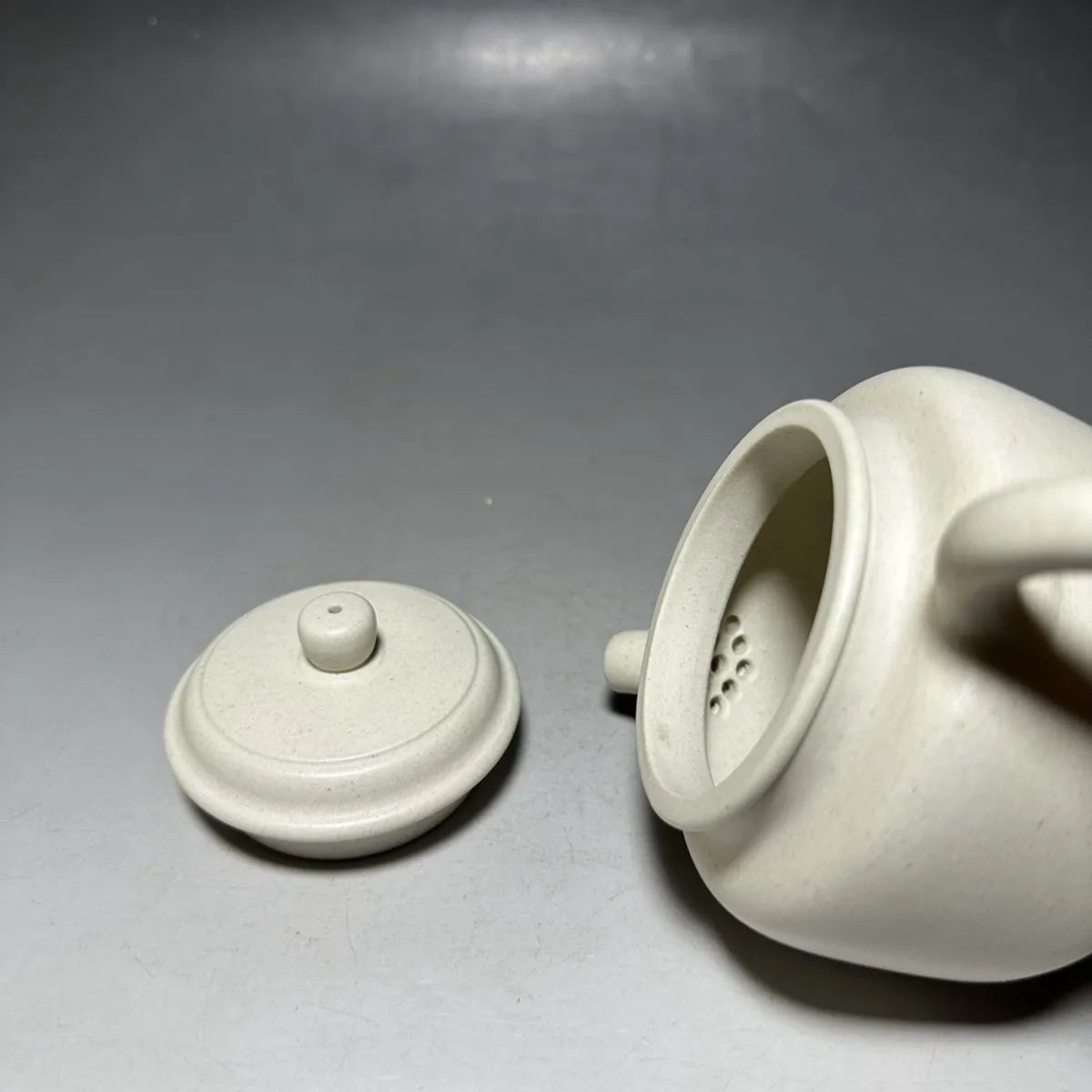Chinese Yixing Zisha Clay Teapot  Dezhong Pot Fang Kaiming 230ml