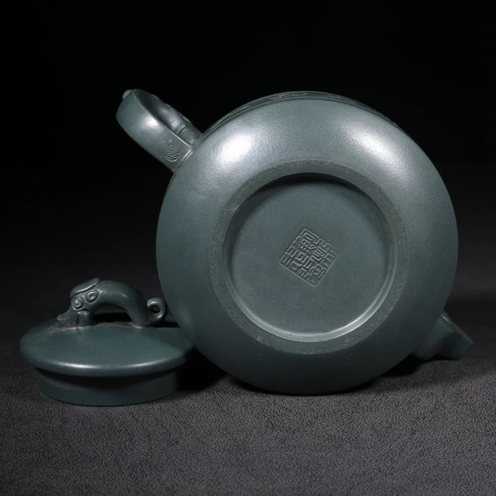 Chinese Yixing Zisha Clay Teapot  Dragon yin Pot  Bao Zhiqiang 400ml