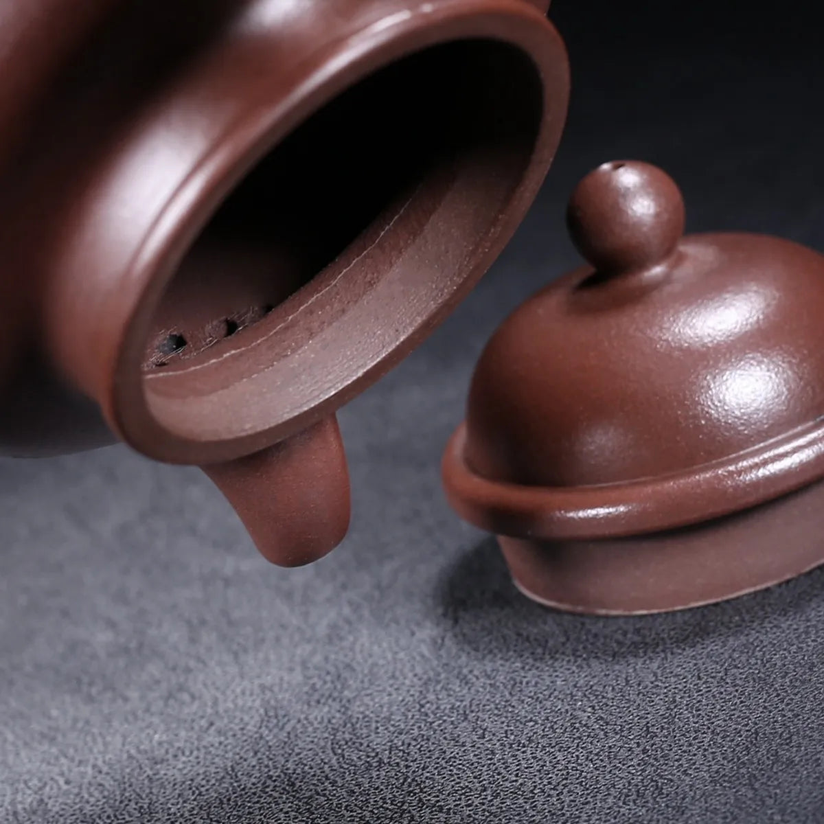 Chinese Yixing Zisha Clay Teapot  Duoqiu Pot Yixing Shushan Ceramic Industry Cooperative 250ml