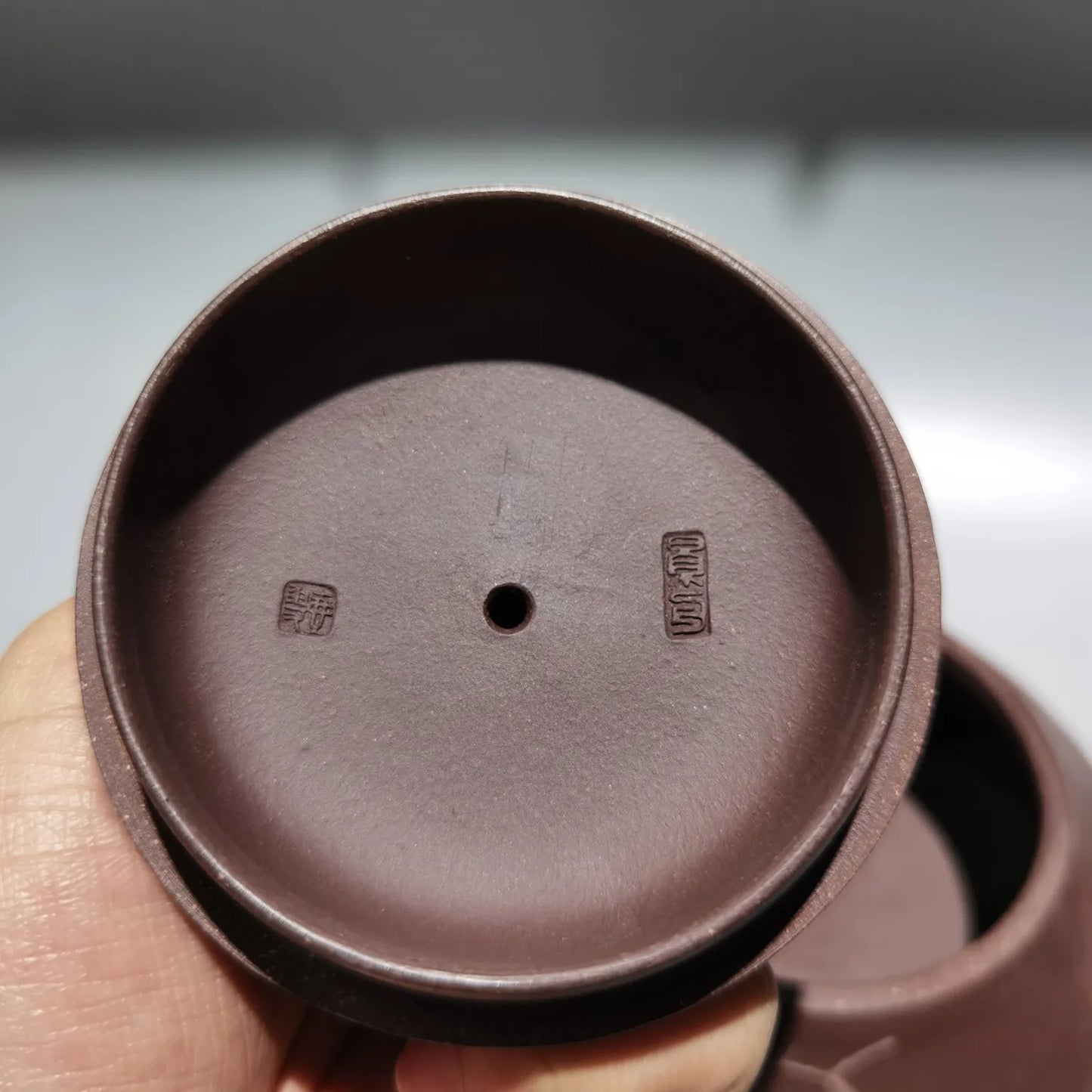 Chinese Yixing Zisha Clay Teapot  Engraved Hantang stone ladle Pot Gu Jingzhou 360ml