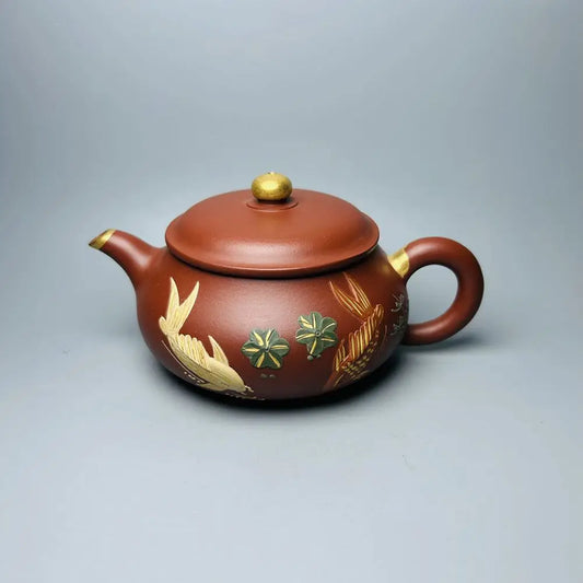 Chinese Yixing Zisha Clay Teapot  Gilded Ming Stove pot Yixing, China 260ml