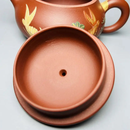 Chinese Yixing Zisha Clay Teapot  Gilded Ming Stove pot Yixing, China 260ml