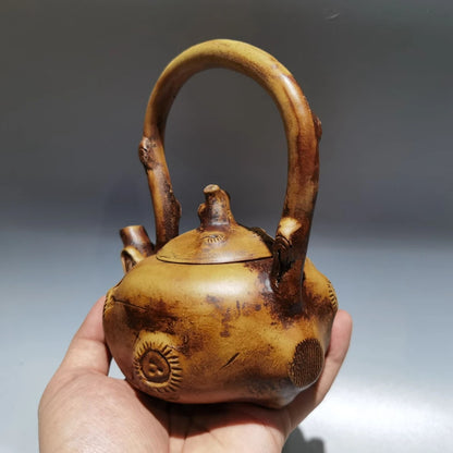 Chinese Yixing Zisha Clay Teapot  Gongchun Lifting Beam Pot  Gongchun 260ml