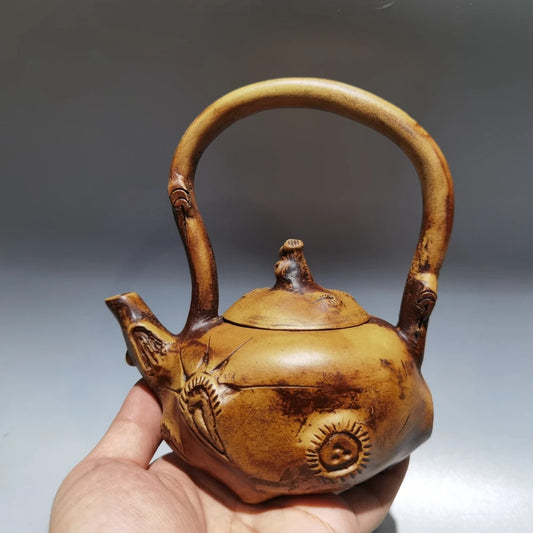 Chinese Yixing Zisha Clay Teapot  Gongchun Lifting Beam Pot  Gongchun 260ml