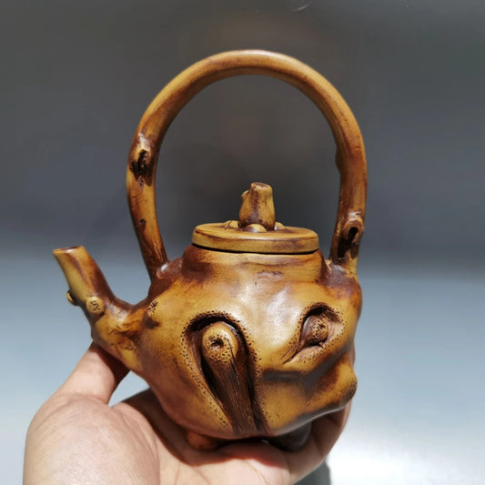 Chinese Yixing Zisha Clay Teapot  Gongchun Lifting Beam Pot  Gongchun 260ml