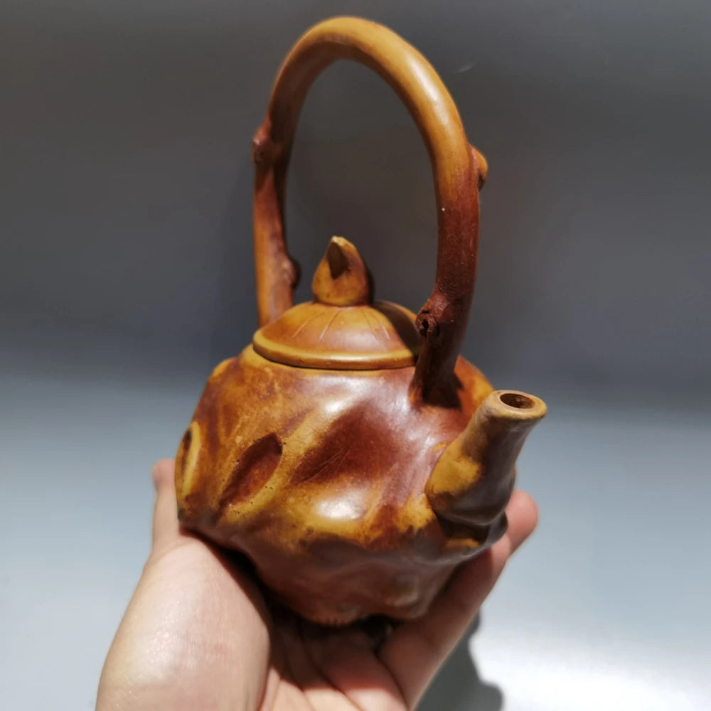 Chinese Yixing Zisha Clay Teapot  Gongchun Lifting Beam Pot  Gongchun 260ml