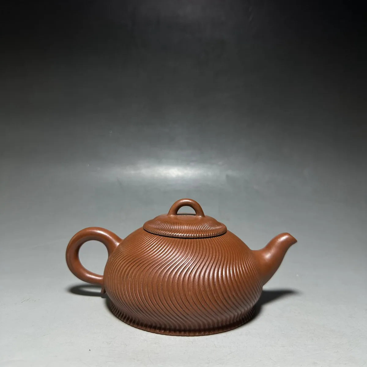 Chinese Yixing Zisha Clay Teapot  Gourd Pot Gu Jingzhou 450ml