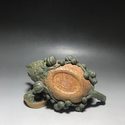Chinese Yixing Zisha Clay Teapot  Guagua Laicai Pot  Wang Yinxian 450ml