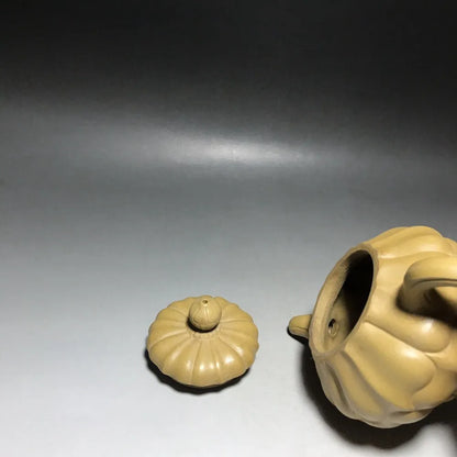 Chinese Yixing Zisha Clay Teapot  Heling Pot  Wang Yinxian 400ml