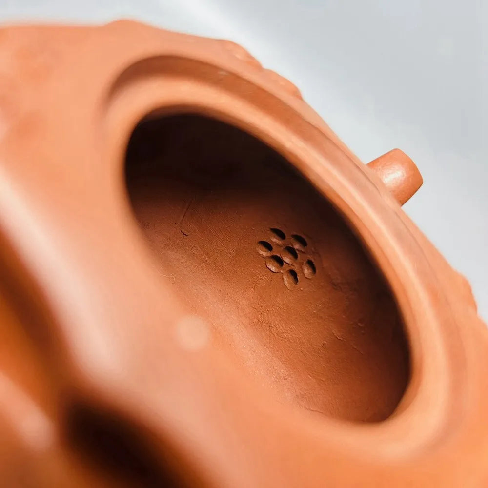 Chinese Yixing Zisha Clay Teapot  Jinbao Ruyi Pot  Gu Jingzhou 320ml