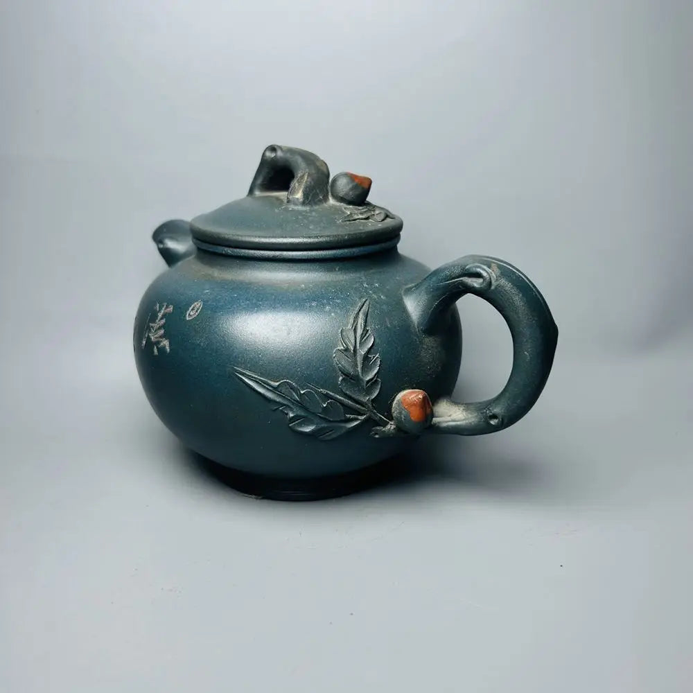 Chinese Yixing Zisha Clay Teapot  Longevity peach Pot  Wang Yinxian 380ml