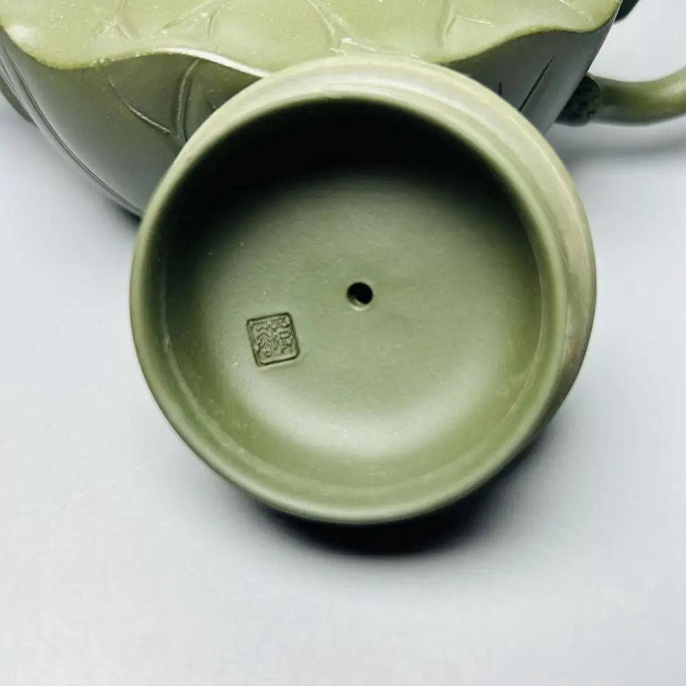 Chinese Yixing Zisha Clay Teapot  Lotus Leaf Frog Pot Jiang Rong 380ml