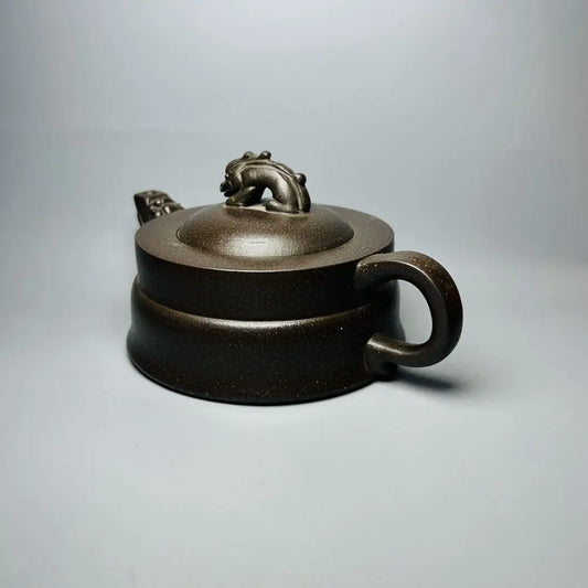 Chinese Yixing Zisha Clay Teapot  Lucky Beast Pot Zhang Wei 400ml