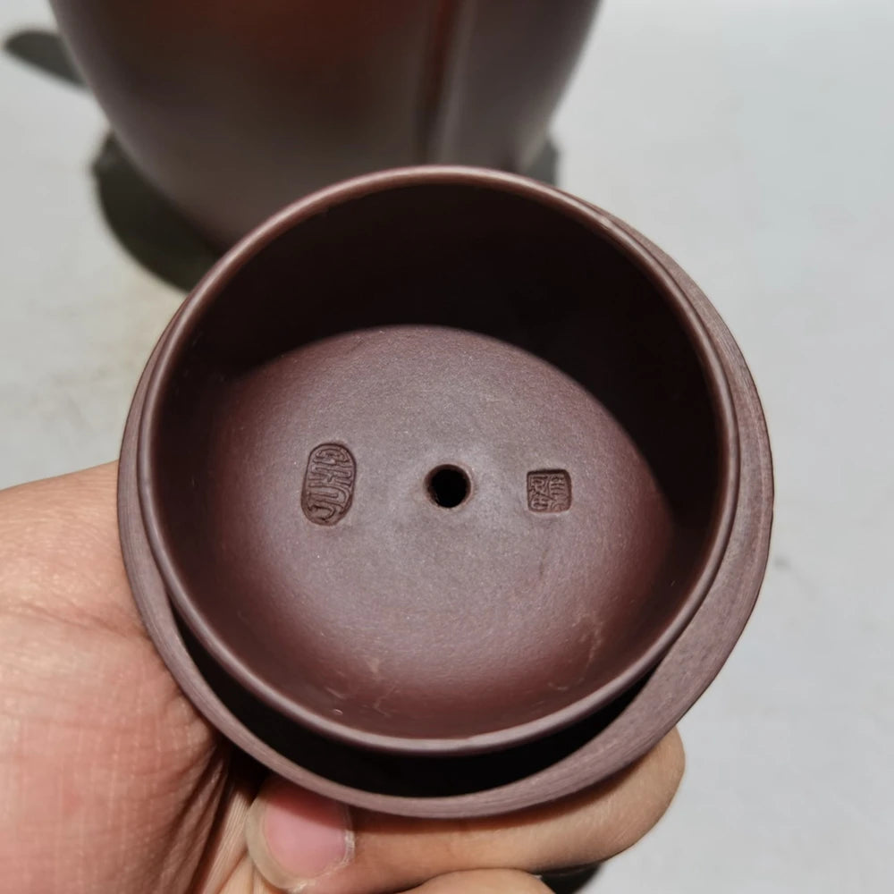 Chinese Yixing Zisha Clay Teapot  Nut Pot Gu Jingzhou 380ml