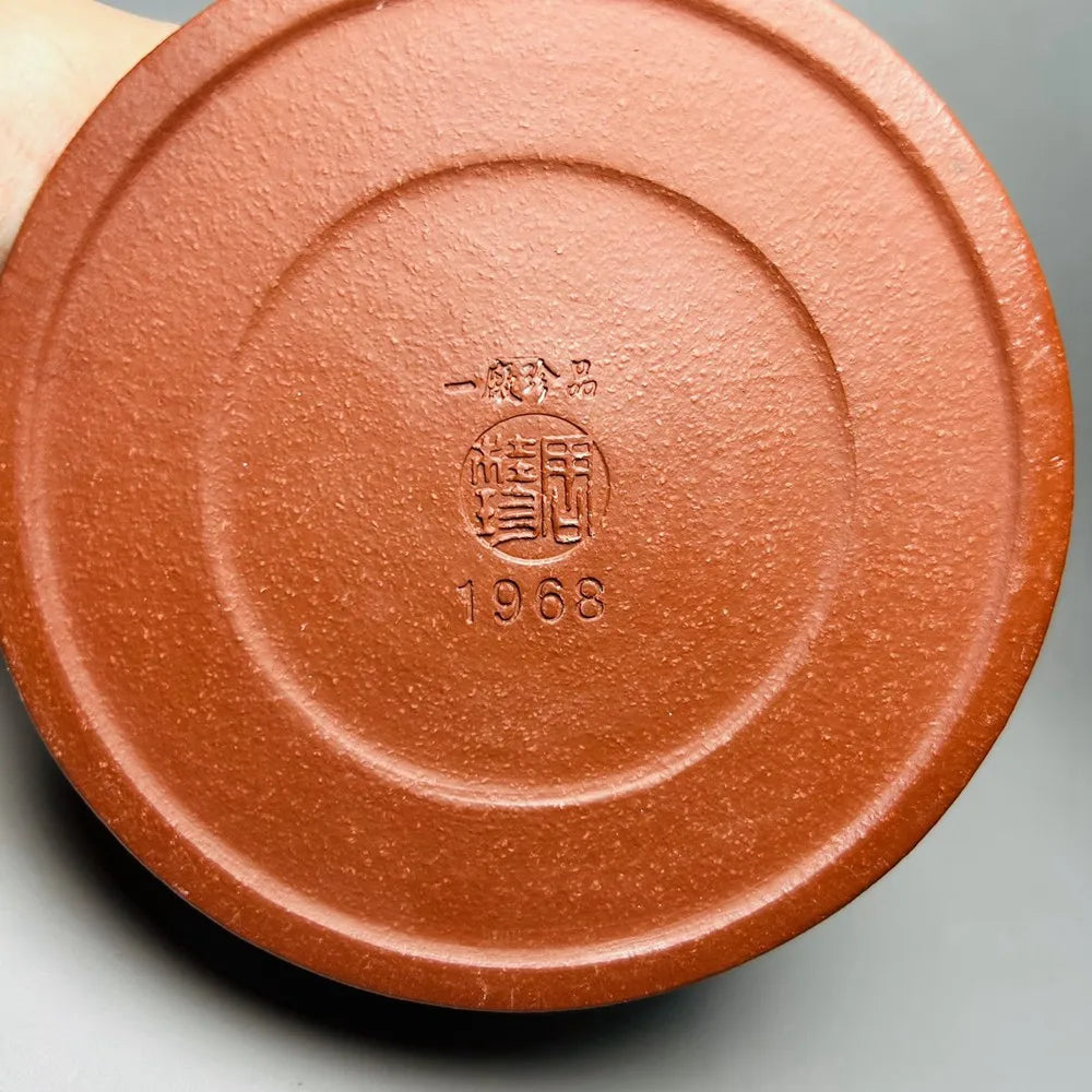 Chinese Yixing Zisha Clay Teapot  Overlord stone Ladybug Pot  Zhou Guizhen 300ml