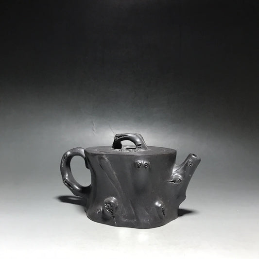 Chinese Yixing Zisha Clay Teapot  Plum Blossom Tree Stake Pot  Zhou Guizhen 250ml