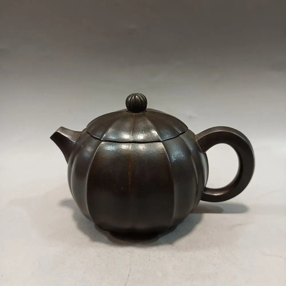 Chinese Yixing Zisha Clay Teapot  Ribbed Western Beauty Pot  Heavy Industry Team 220ml