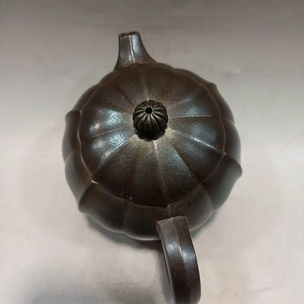 Chinese Yixing Zisha Clay Teapot  Ribbed Western Beauty Pot  Heavy Industry Team 220ml