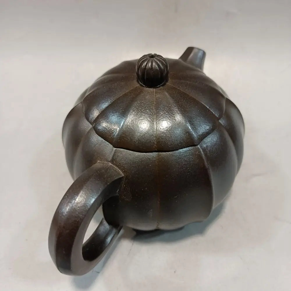 Chinese Yixing Zisha Clay Teapot  Ribbed Western Beauty Pot  Heavy Industry Team 220ml