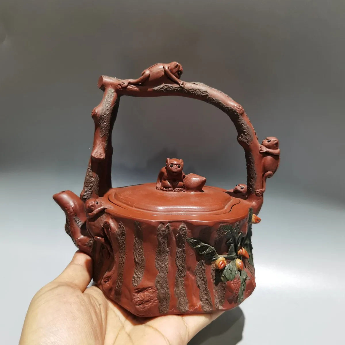 Chinese Yixing Zisha Clay Teapot  Spirit Monkey Lifting beam Pot Jiang Yanting 480ml