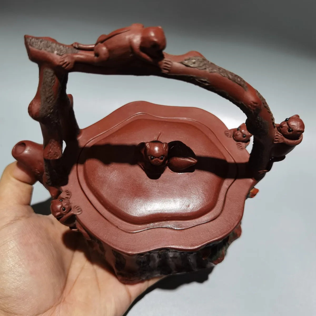 Chinese Yixing Zisha Clay Teapot  Spirit Monkey Lifting beam Pot Jiang Yanting 480ml