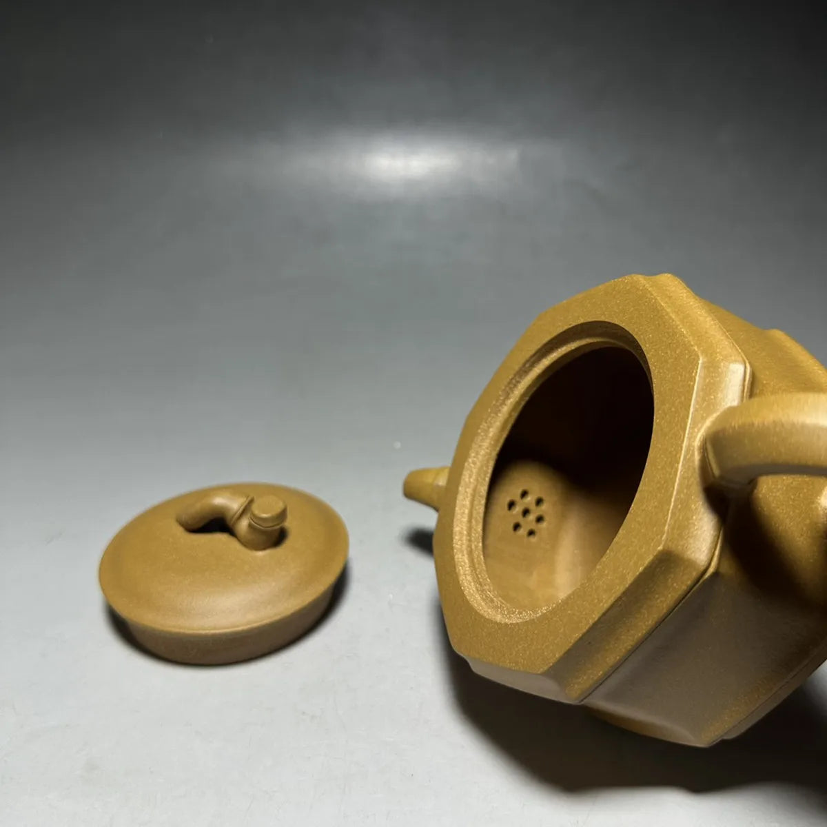 Chinese Yixing Zisha Clay Teapot  Spring Pot Jiang Rong 300ml