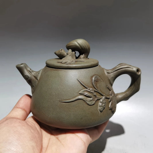 Chinese Yixing Zisha Clay Teapot  Squirrel Grape Pot Jiang Rong 360ml