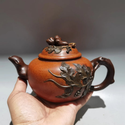 Chinese Yixing Zisha Clay Teapot  Squirrel Grape Pot Jiang Rong 380ml