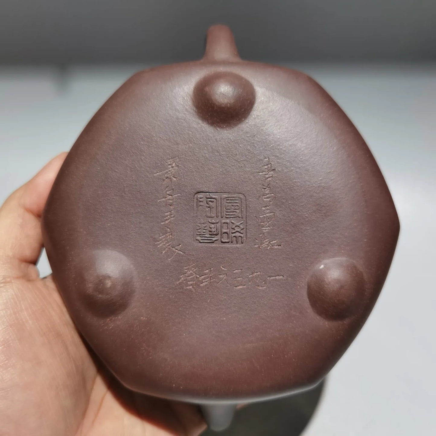 Chinese Yixing Zisha Clay Teapot  engraved hexagonal stone ladle Pot Gu Jingzhou 360ml