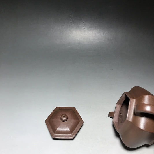 Chinese Yixing Zisha Clay Teapot  hexagonal Pot  Jinding trademark 250ml
