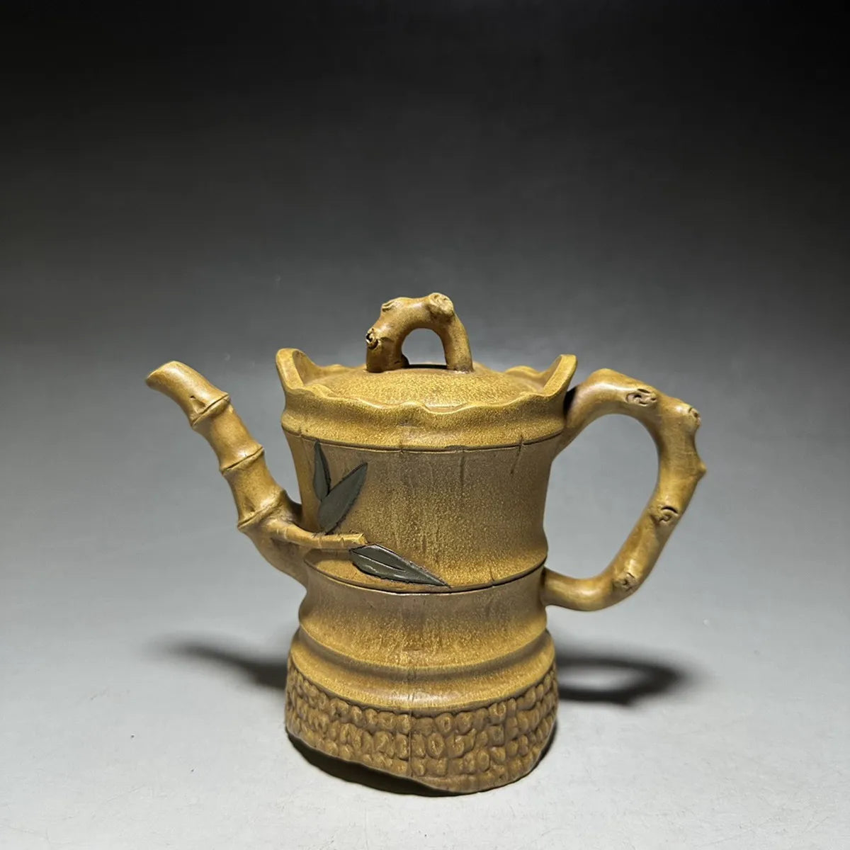 Chinese Yixing Zisha Clay Teapot  high Bamboo joint Pot Chen Mingyuan 400ml