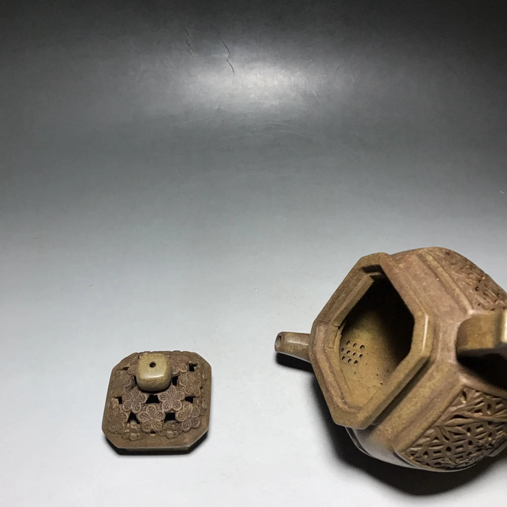 Chinese Yixing Zisha Clay Teapot  hollow plum blossom Pot  Jinding trademark 500ml